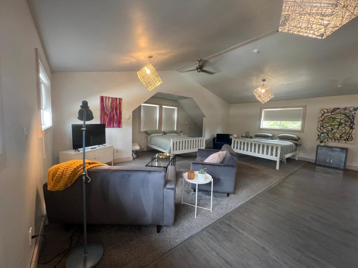 Fieldstone Guesthouse 克利尔沃特 外观 照片